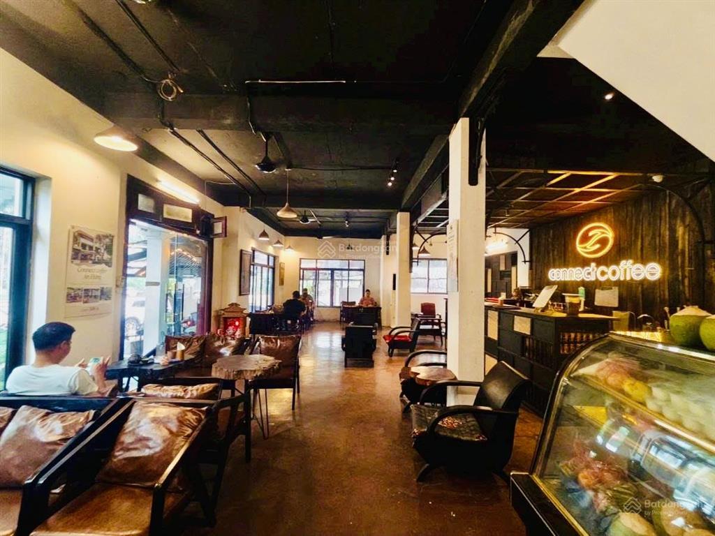 Vip!! mặt phố bt an khang dương nội  lô góc 230m  trục chính  sẵn dòng tiền cho thuê.
