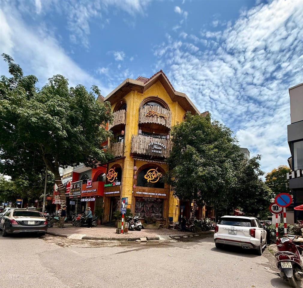 Siêu phẩm lô góc mặt phố bt nguyễn văn lộc  cho thuê 200tr/tháng, hoàn thiện thang máy nk .....