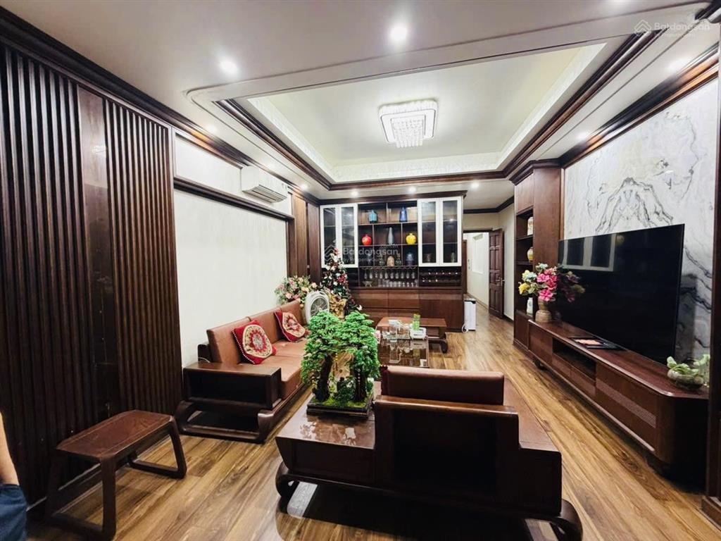 Liền kề văn phú  90m x 5 tầng full nội thất cao cấp 18.x tỷ