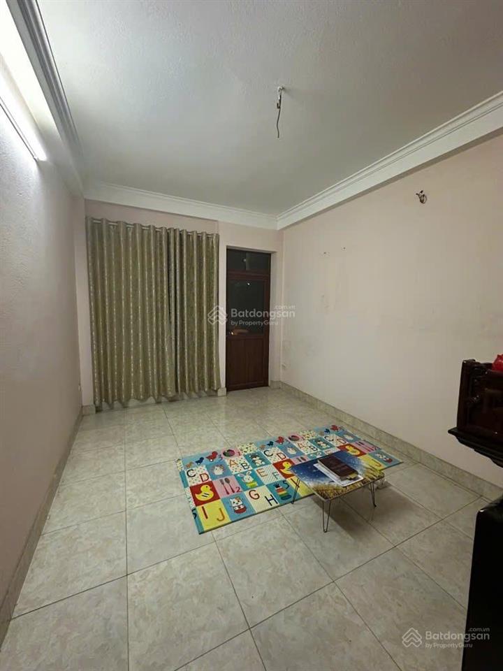 Cho thuê nhà 5 tầng 52m² ngõ ô tô, gần hv tài chính, đh mỏ, bệnh viện phương đông.