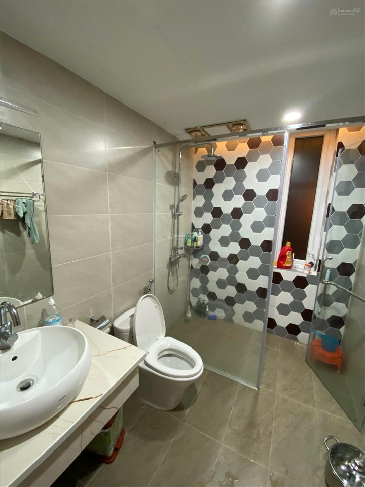 Bán nhà liền kề 5 tầng 96m2 tại d/a waterfront city. giá 13,2 tỷ