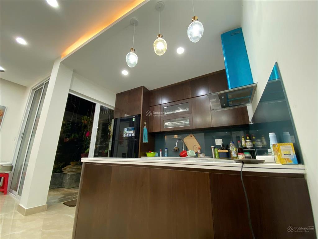 Bán nhà liền kề 5 tầng 96m2 tại d/a waterfront city. giá 13,2 tỷ