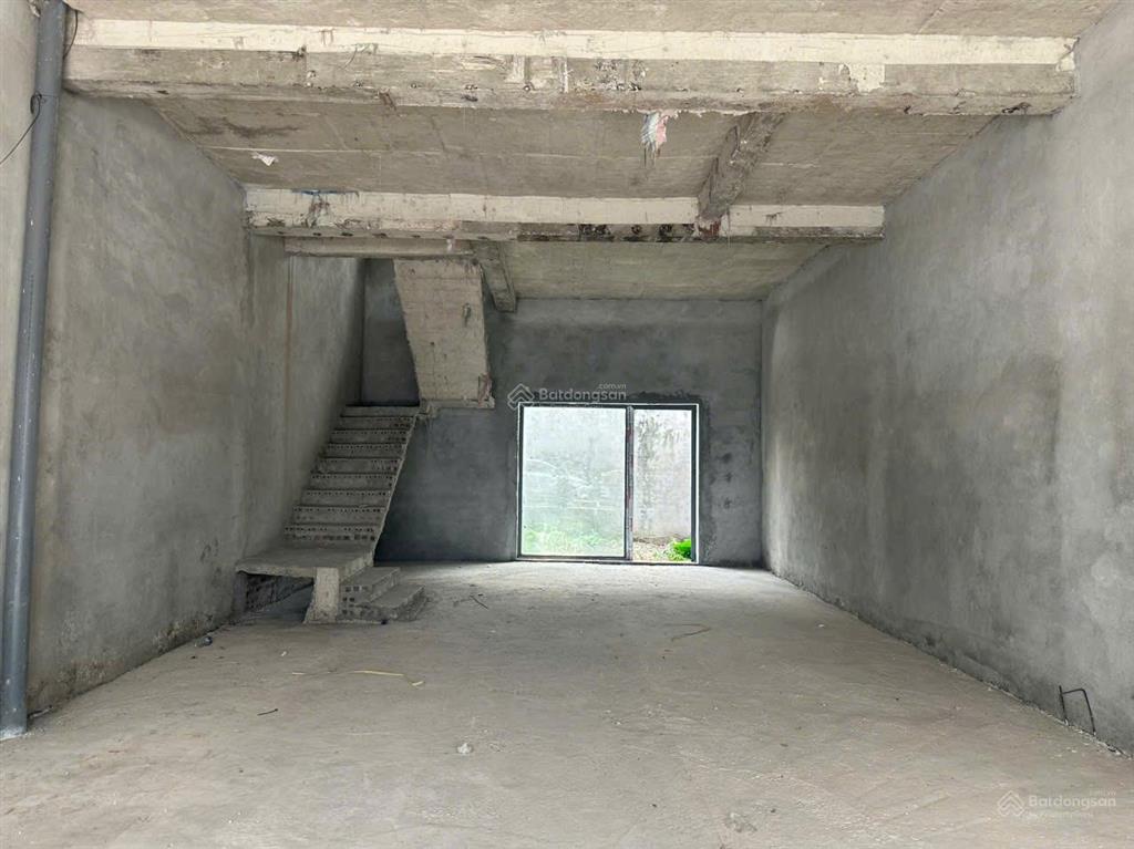 Bán liền kề thô waterfront city 96m2 mặt tiền 6m. giá siêu hời chỉ 10,5 tỷ,