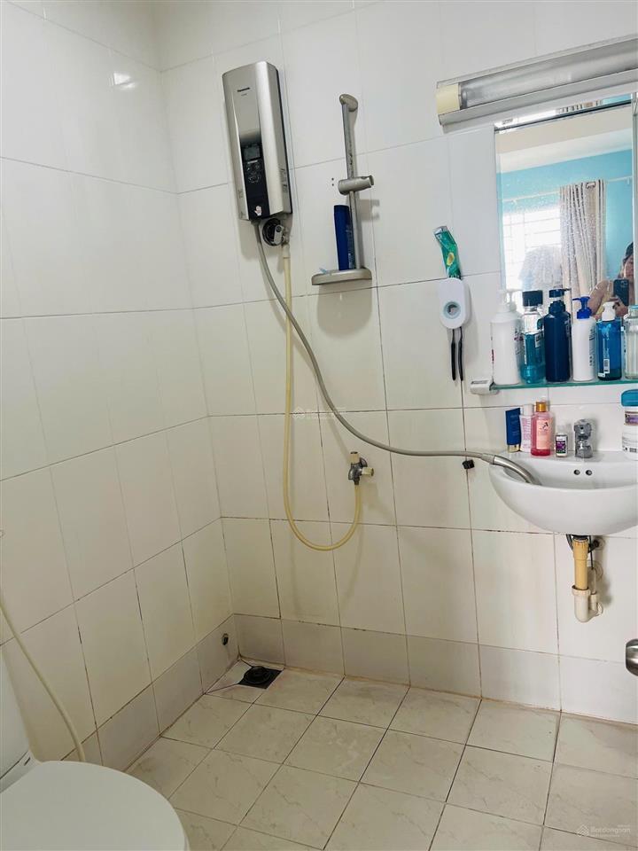 Cần bán gấp căn hộ hoa sen đối diện kdl đầm sen