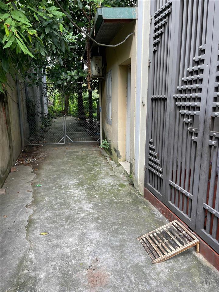 Bán lô đất 50m2 giá rẻ thứ nhì phúc lợi