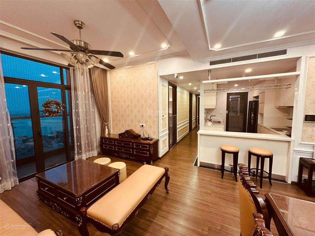 Căn góc 3pn 120m2 tầng trung chung cư sun ancora lương yên  view sông hồng  28 tr/tháng