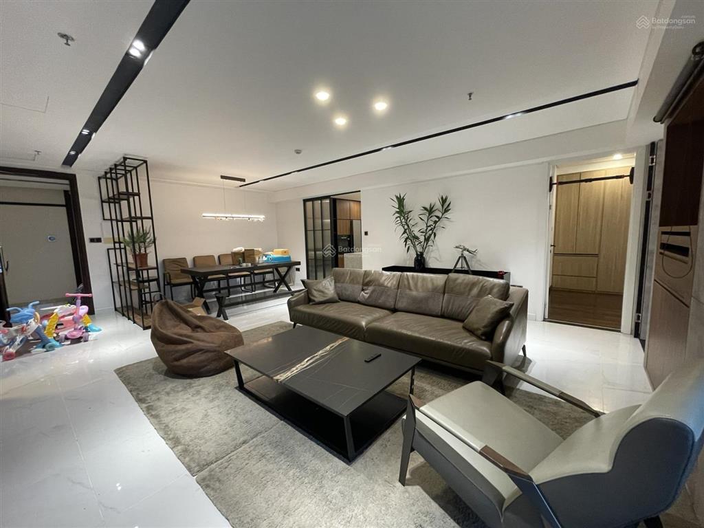 Cho thuê căn hộ 3 phòng ngủ hà nội aqua central nội thất đẹp