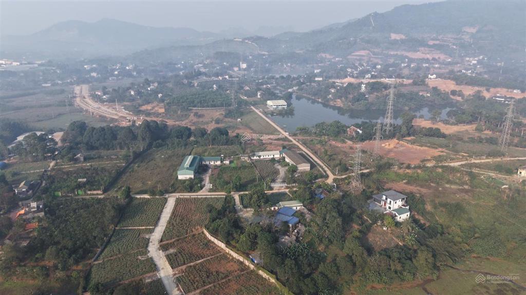 Bán kho, nhà xưởng tại xã hòa sơn, huyện lương sơn, hòa bình, giá ưu đãi 22 tỷ, 2700 m2