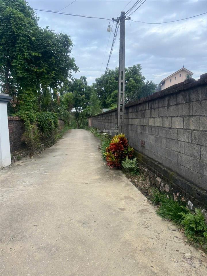Quỹ đất 1.422m2, 400m2 thổ cư hòa sơn, lương sơn