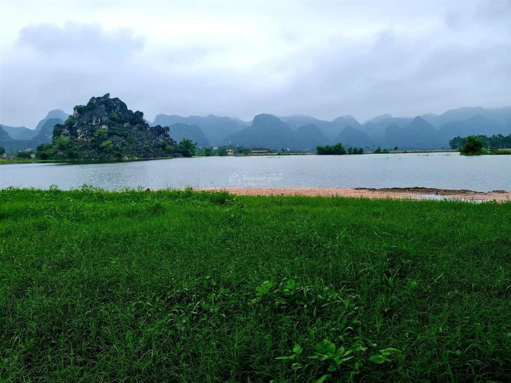 Bán lô đất view hồ  thị trấn ba hàng đồi, vị trí vàng sát đường hồ chí minh
