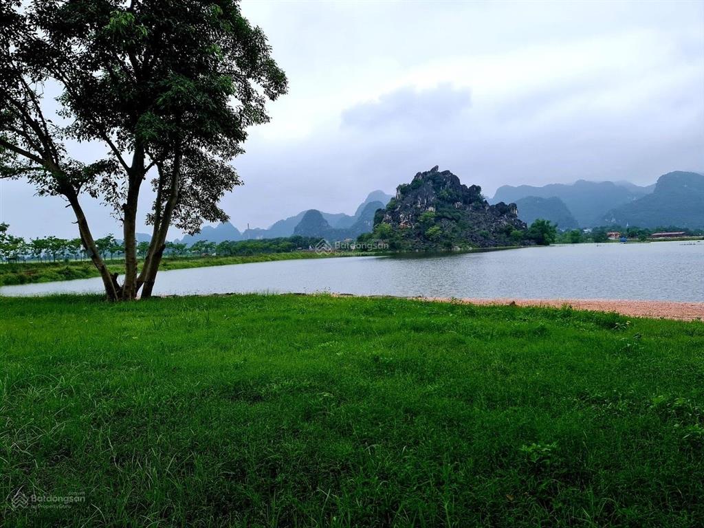 Bán lô đất view hồ  thị trấn ba hàng đồi, vị trí vàng sát đường hồ chí minh