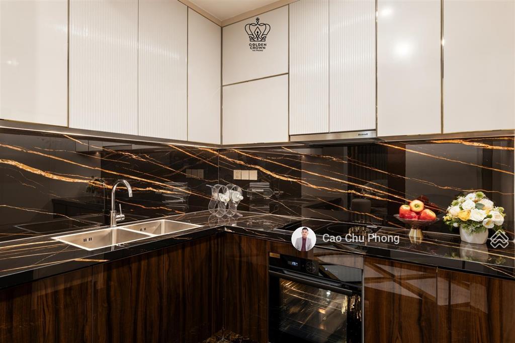 Bán căn đẹp golden crown lê hồng phong  2pn, view vũ yên  chỉ hơn 4 tỷ