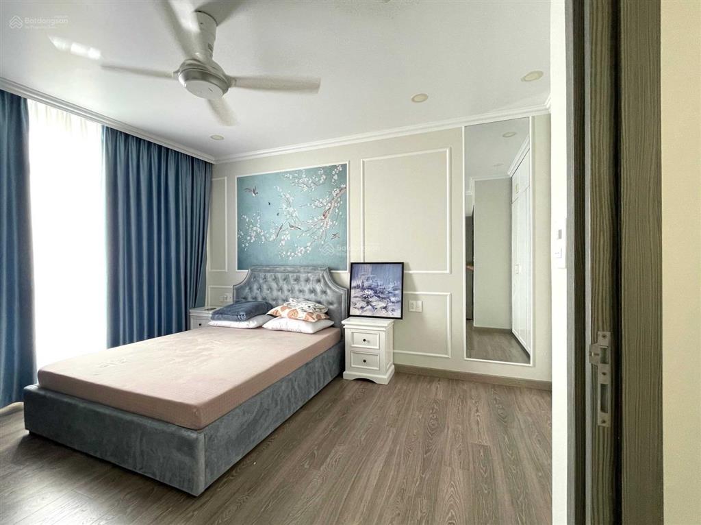 Penthouse him lam riverside, hoàng trọng mậu, q.7  219.3m  sổ hồng. căn góc. view biệt thự