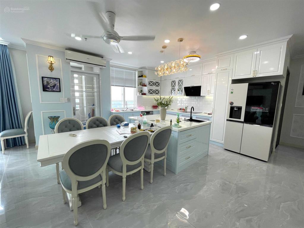 Penthouse him lam riverside, hoàng trọng mậu, q.7  219.3m  sổ hồng. căn góc. view biệt thự