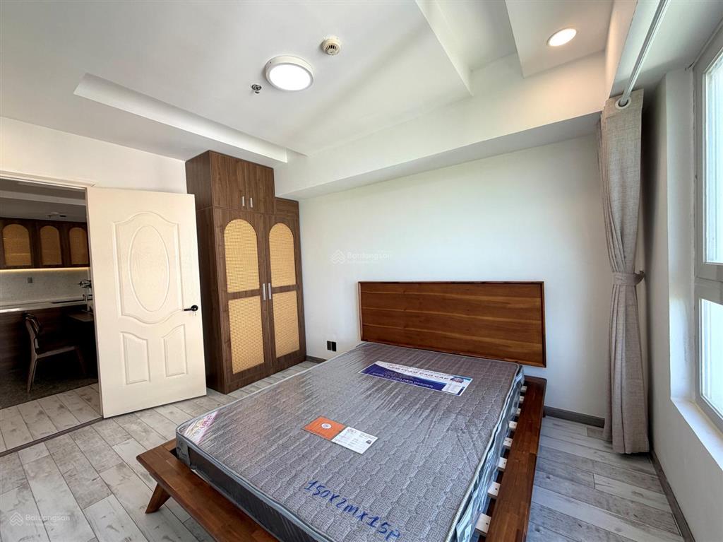 Bán căn hộ dragon hill 1  119,5m2 (3pn + 2wc)  sổ hồng, view phú mỹ hưng, căn góc, decor đẹp