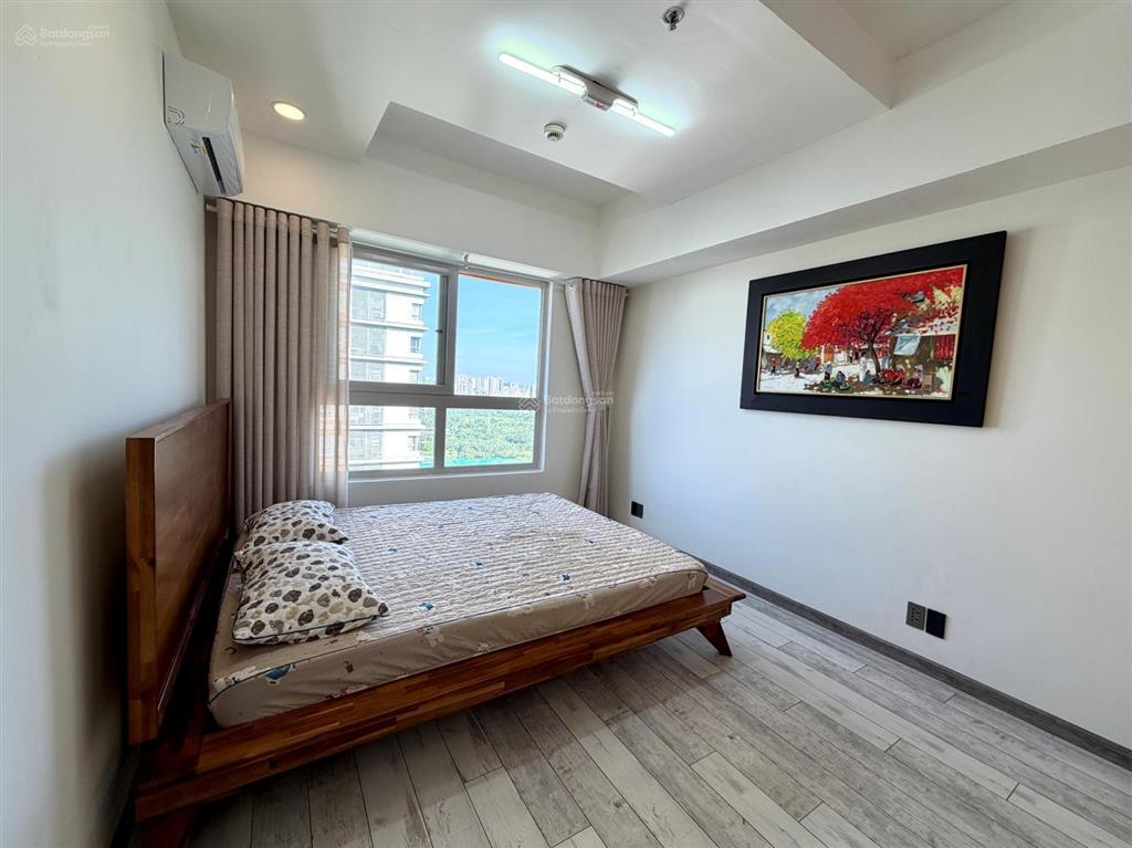 Bán căn hộ dragon hill 1  119,5m2 (3pn + 2wc)  sổ hồng, view phú mỹ hưng, căn góc, decor đẹp