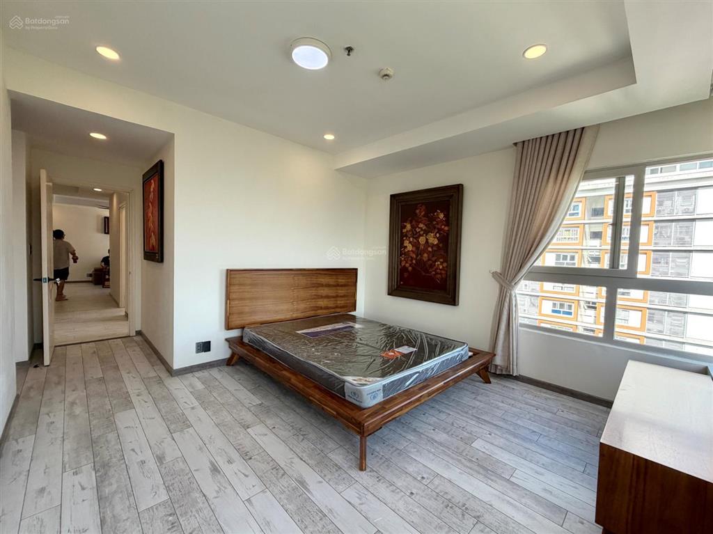 Bán căn hộ dragon hill 1  119,5m2 (3pn + 2wc)  sổ hồng, view phú mỹ hưng, căn góc, decor đẹp