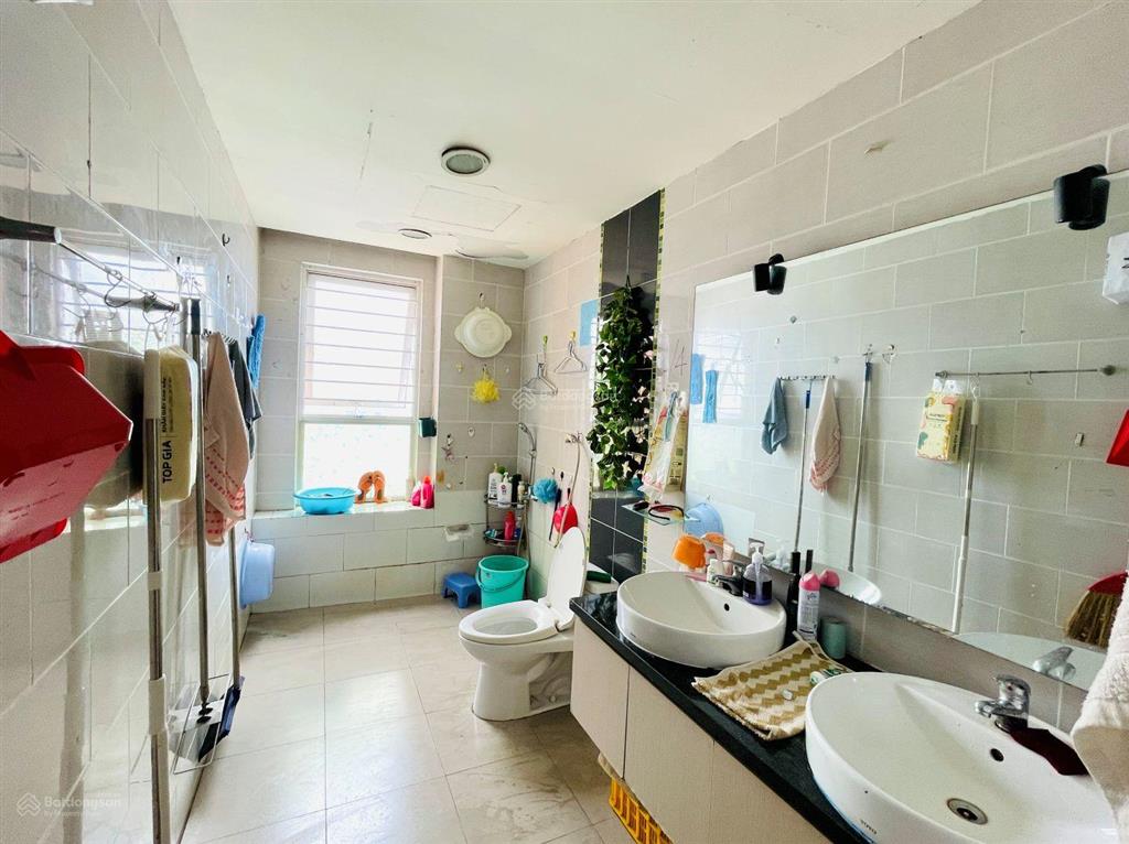 Căn góc vị trí đẹp nhất dragon hill 1  119,5m2 (3pn  2wc)  sổ hồng. trần cao. view phú mỹ hưng