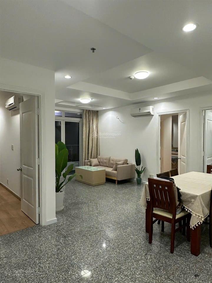 Bán căn hộ dragon hill 1, nhà bè  84,6m2 (2pn + 2wc)  sổ hồng. tường riêng. view hồ bơi