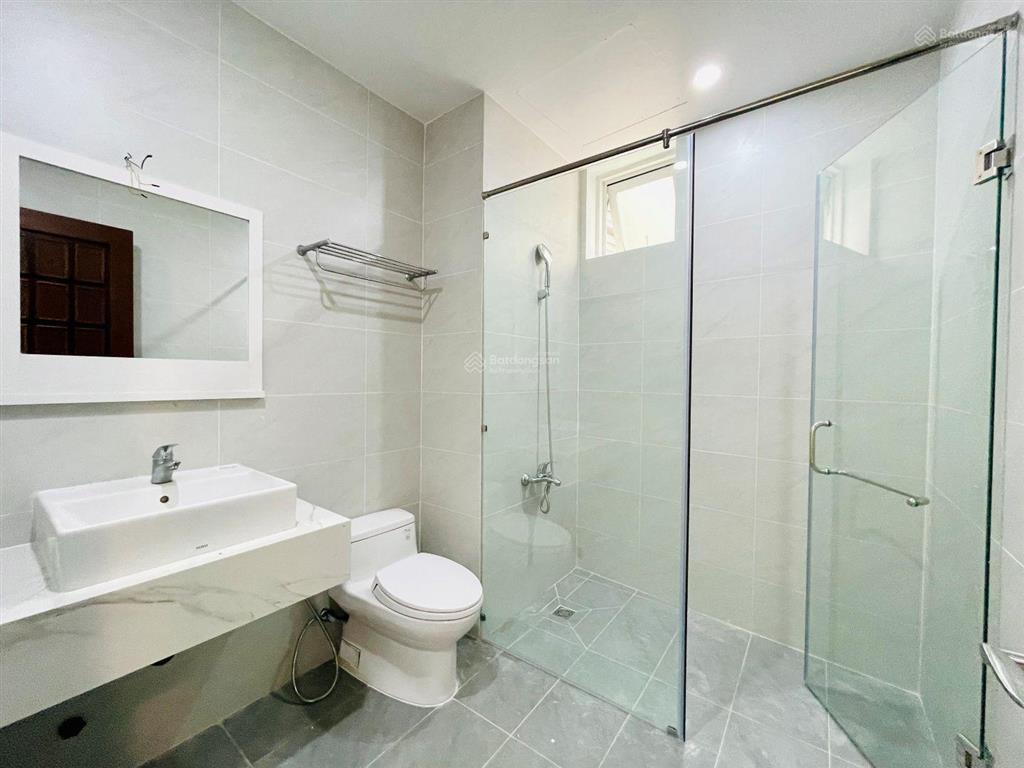 Him lam riverside, q.7  118.6m (3pn + 2wc + 2 balcony)  sổ hồng. căn góc. decor đẹp cao cấp