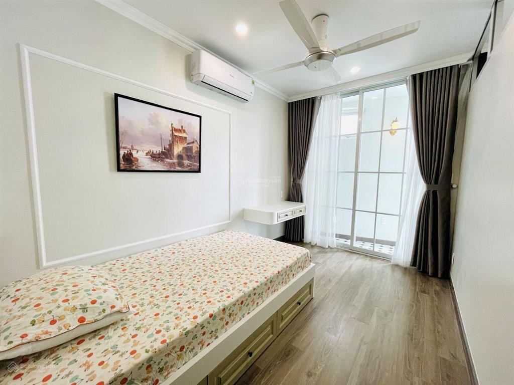 Him lam riverside, q.7  118.6m (3pn + 2wc + 2 balcony)  sổ hồng. căn góc. decor đẹp cao cấp