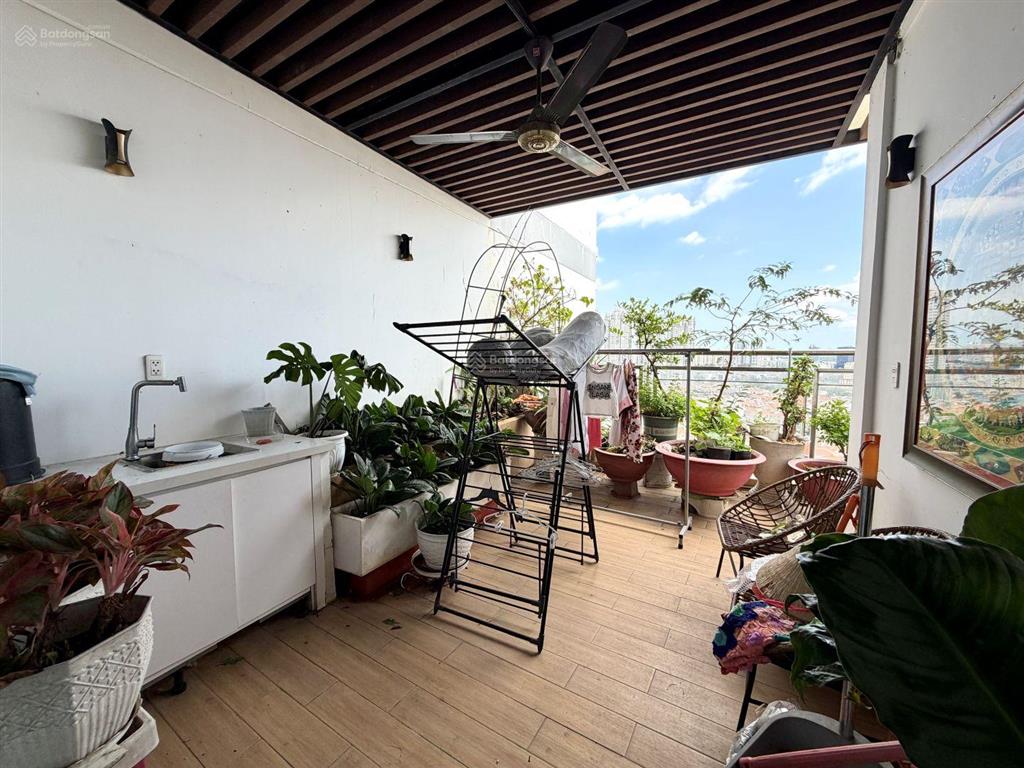 Penthouse him lam riverside, quận 7  203,8m2 (4pn  4wc)  sổ hồng. view biệt thự
