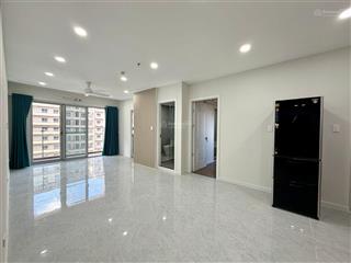 Sos  cosmo city, nguyễn thị thập, q.7  87m (2pn + 2wc + 2 logia)  view hồ bơi & phú mỹ hưng