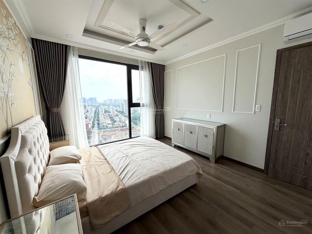 Cho thuê lavida plus (q. 7)  96m2 (3pn  2wc) căn góc  view toàn cảnh phú mỹ hưng. decor cao cấp