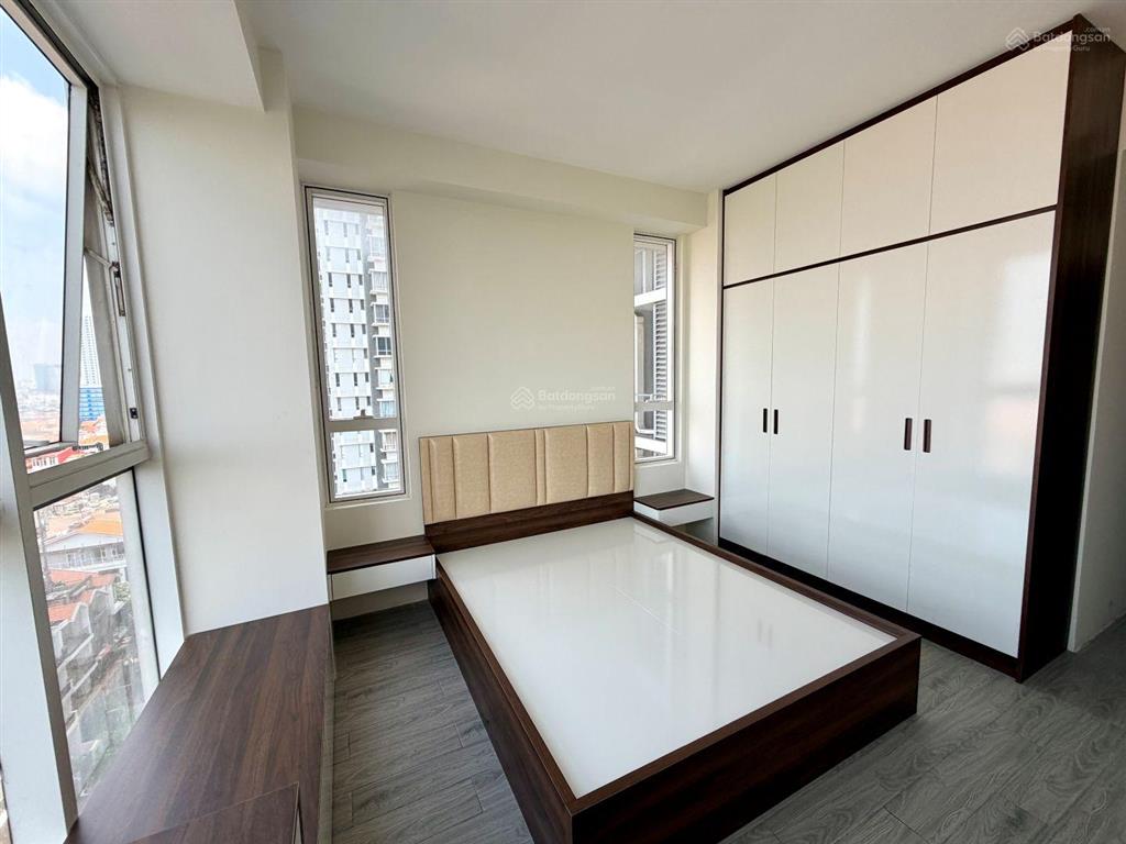 Sunrise city (n), nguyễn hữu thọ, q.7  138,7m2 (3pn  2wc) căn góc  sổ hồng. view sông & biệt thự