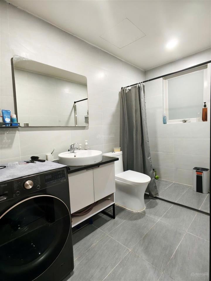 Bán căn hộ dragon hill 1, nhà bè  92m2 (2pn  2wc)  sổ hồng, tường riêng, view hồ bơi