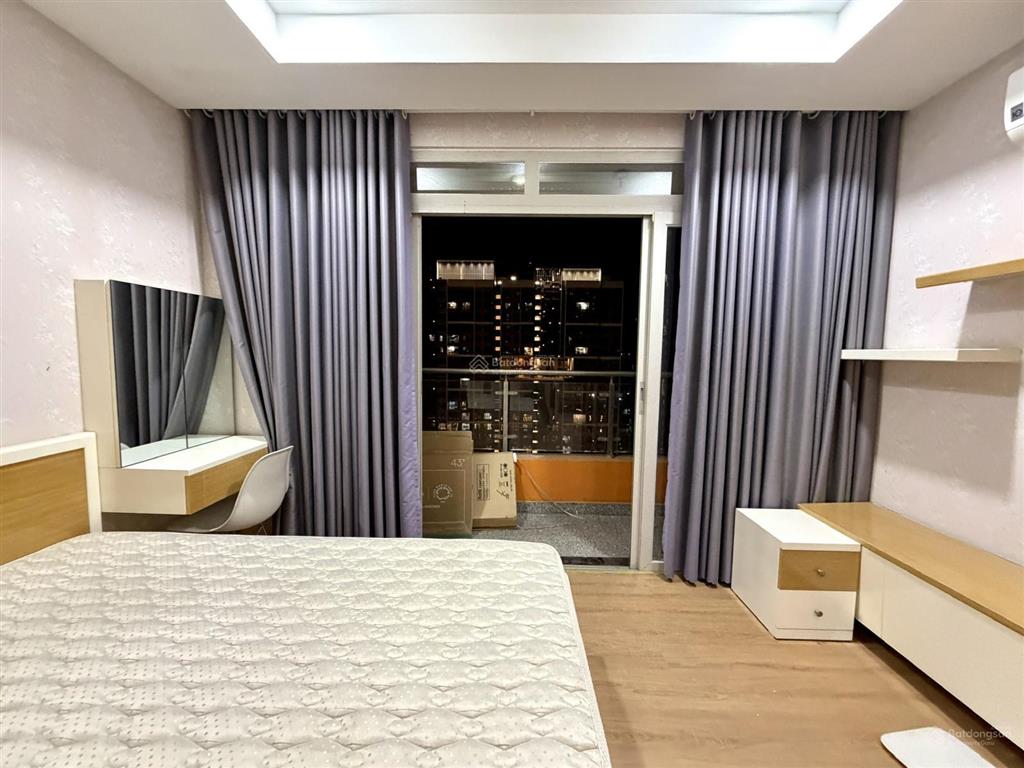 Bán căn hộ dragon hill 1, nhà bè  92m2 (2pn  2wc)  sổ hồng. đầy đủ nội thất. view hồ bơi