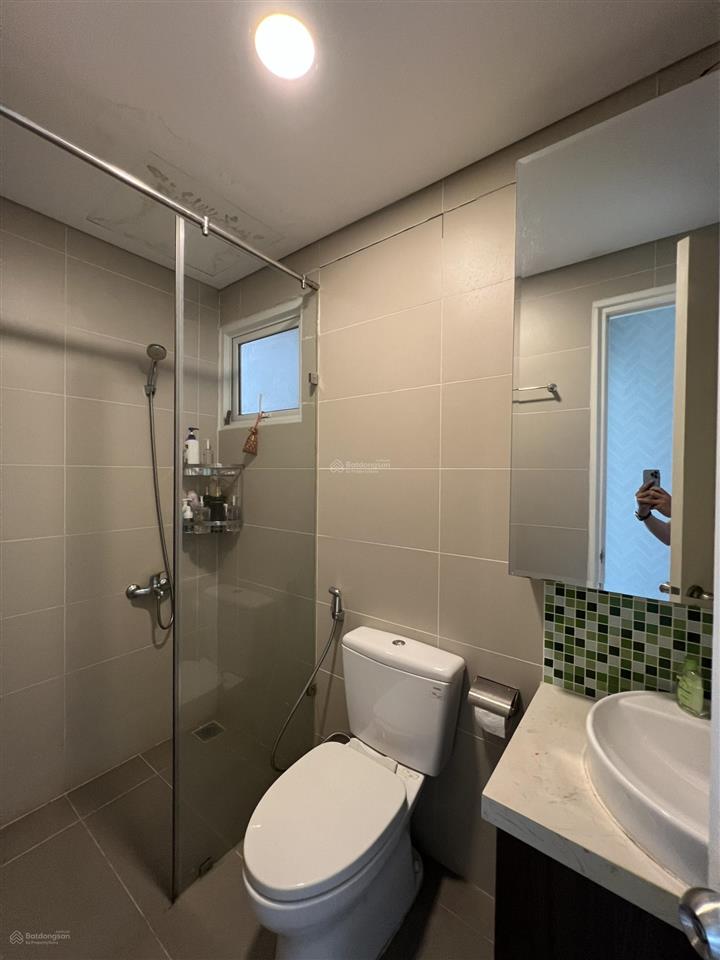 Bán căn hộ dragon hill 2  71,6m (2pn  2wc)  sổ hồng. đầy đủ nội thất. đón gió nguyên ngày.