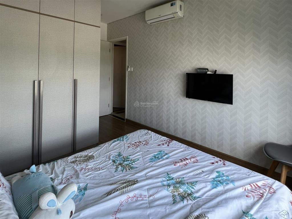 Bán căn hộ dragon hill 2  71,6m (2pn  2wc)  sổ hồng. đầy đủ nội thất. đón gió nguyên ngày.