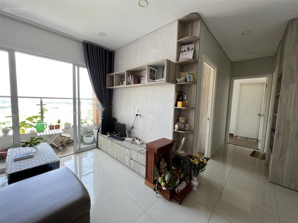 Bán căn hộ dragon hill 2  71,6m (2pn  2wc)  sổ hồng. đầy đủ nội thất. đón gió nguyên ngày.