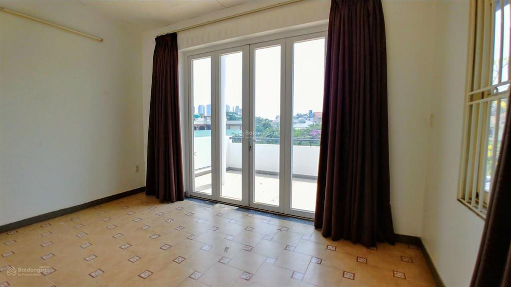 Bán nhà đường 5c, kdc trung sơn, bình hưng, bình chánh  120m (6x20)  4 tầng  đối diện trường học