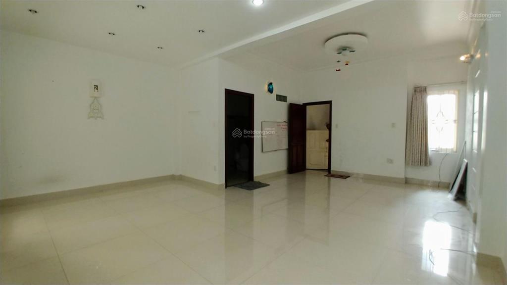 Bán nhà đường 5c, kdc trung sơn, bình hưng, bình chánh  120m (6x20)  4 tầng  đối diện trường học