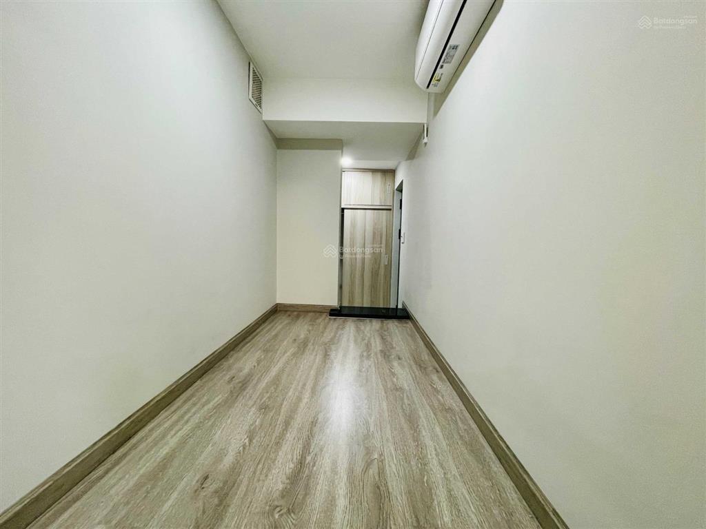 Bán cc nguyễn thiện thuật, q. 3  lầu 1  dt 35,6m (3,5 x 12,3)  sổ hồng  đầy đủ nội thất