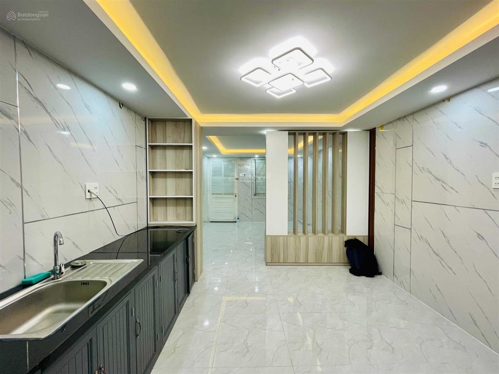 Bán cc nguyễn thiện thuật, q. 3  lầu 1  dt 35,6m (3,5 x 12,3)  sổ hồng  đầy đủ nội thất