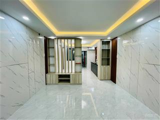 Bán cc nguyễn thiện thuật, q. 3  lầu 1  dt 35,6m (3,5 x 12,3)  sổ hồng  đầy đủ nội thất