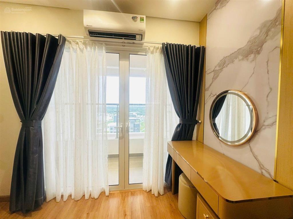 Duplex dragon hill 2  143m² (4pn  3wc)  sổ hồng  nhà đẹp. sân vườn lớn. gió nguyên ngày