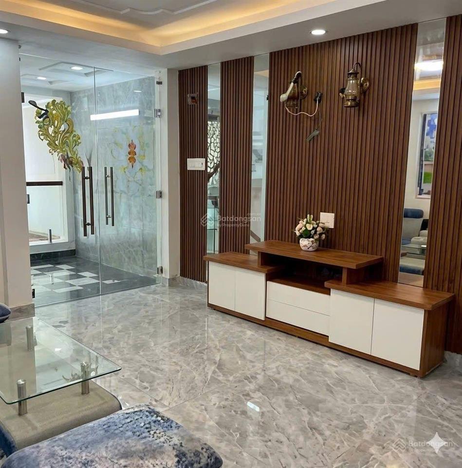 Chủ cần bán gấp căn hộ dịch vụ ngay chợ thạch đà, gò vấp. đang thu nhập khoán 30tr. chỉ 8,7 tỷ