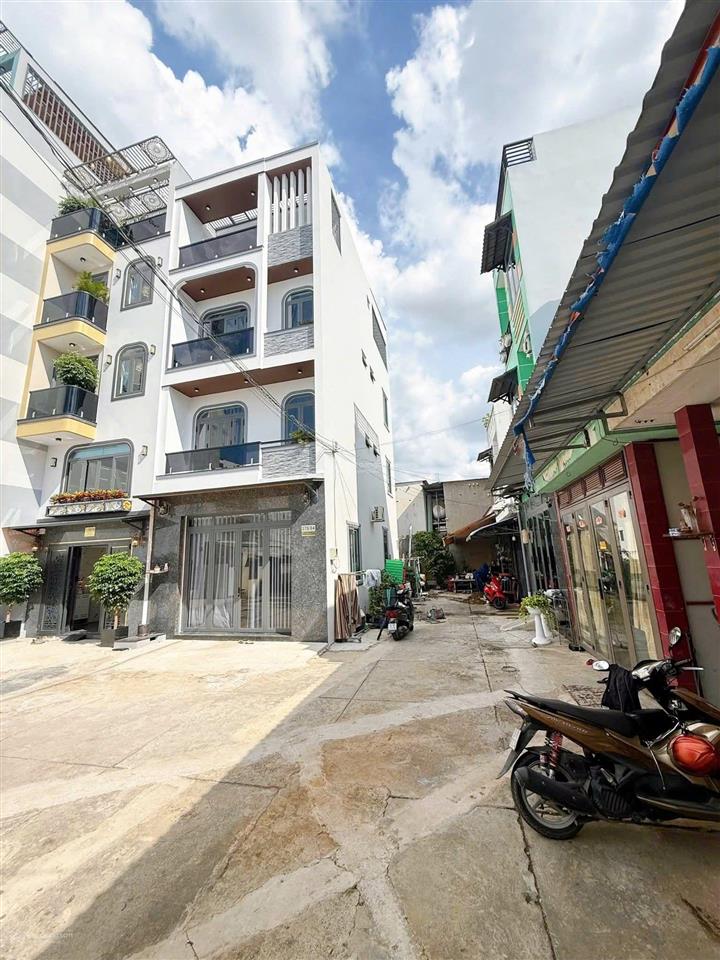 Lô đất đẹp xd tự do, gần cityland lotte mart . đg thống nhất, p11, gò vấp. dt 37m5, chỉ 3tỷ 950