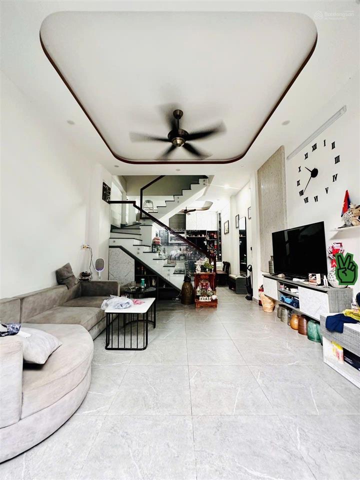 Bán gấp nhà 4 tầng  45m2  hẻm xe hơi sát mt dương quảng hàm p5 gò vấp  chỉ 7390