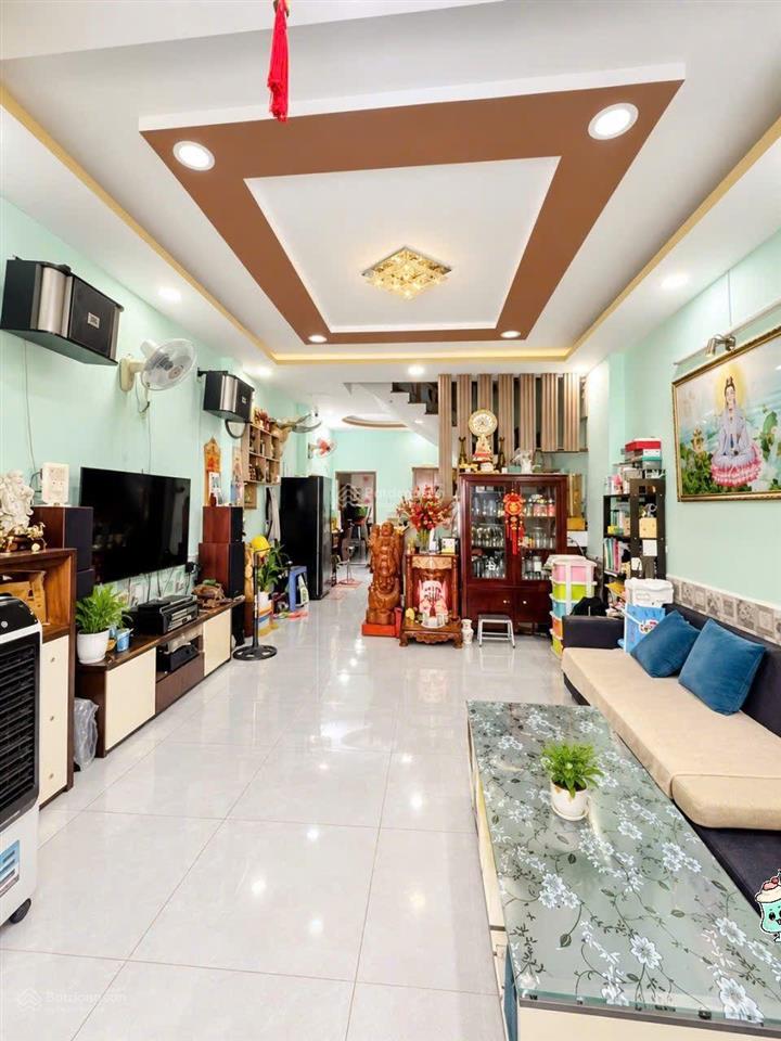 Nhà 2 tầng 3 pn  56 m2  gần mt quang trung p8 gò vấp  chỉ hơn 4 tỷ, nhà sạch đẹp, về ở ngay.