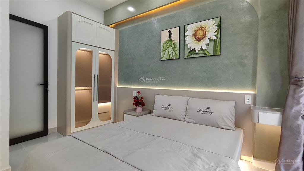 Nhà đẹp 3 tầng  ngang 5,9m  hẻm 5m thông phạm văn chiêu p14 gò vấp  chỉ 4 tỷ 650