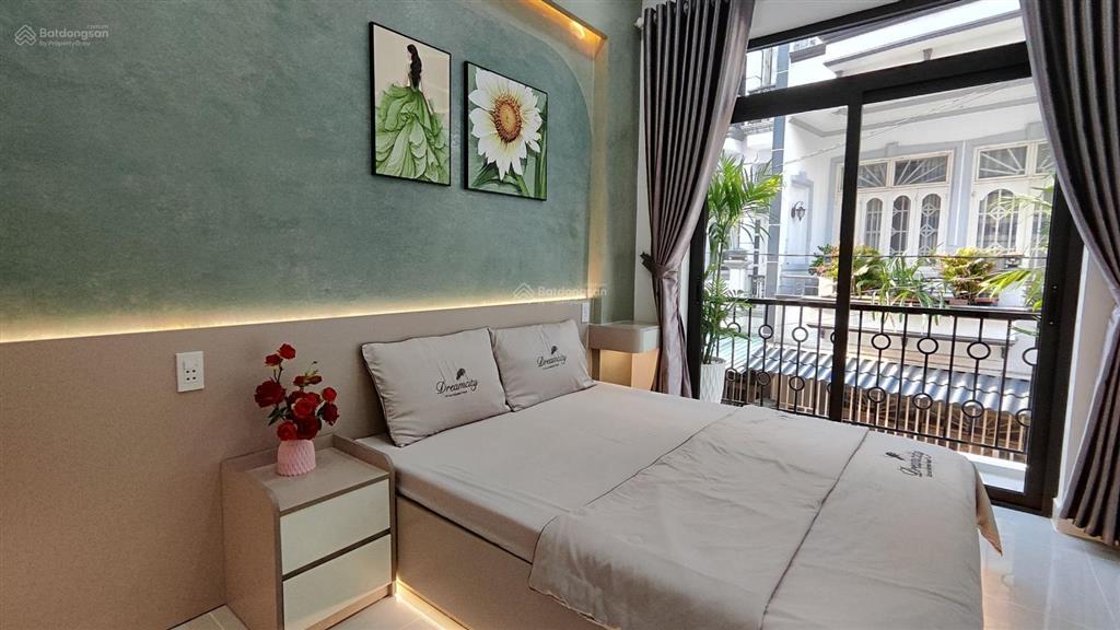 Nhà đẹp 3 tầng  ngang 5,9m  hẻm 5m thông phạm văn chiêu p14 gò vấp  chỉ 4 tỷ 650