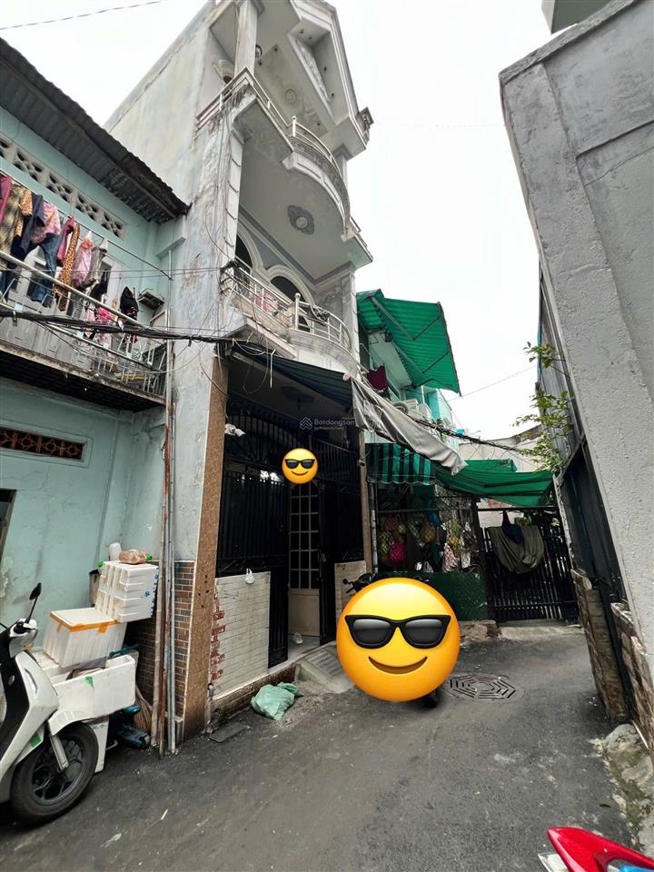 Bán gấp nhà 3tầng dt 35m2 gần mt nguyễn thái sơn, p5, gò vấp. gần chợ gò vấp. chỉ 4ty5 còn bớt.