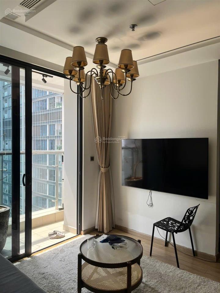 Cho thuê căn hộ 1 ngủ cao cấp vinhomes metropolis m1, 29 liễu giai