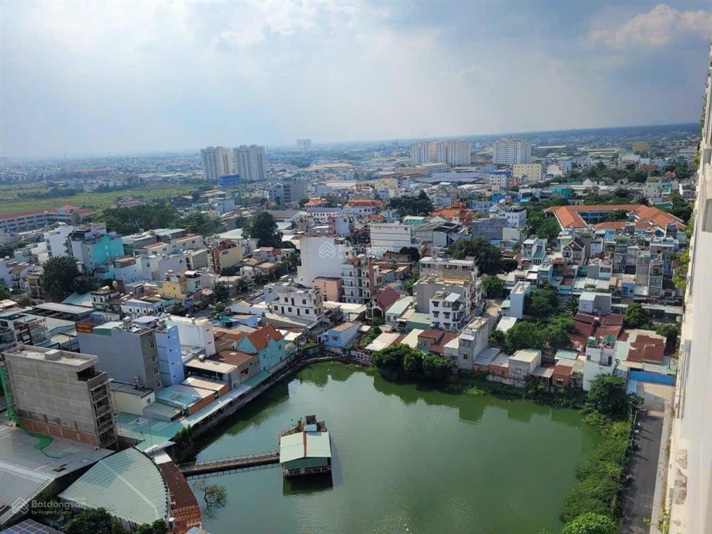 Cần bán gấp căn hộ 65m2. 2pn 2 toilét cc prosper plaza nhà mới 100% đã có sổ hồng hỗ trợ vay