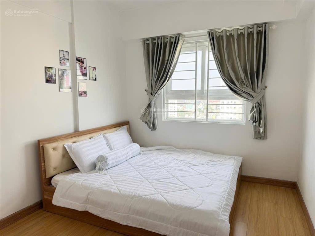 Cần bán gấp căn hộ 65m2. 2pn 2 toilét cc prosper plaza nhà mới 100% đã có sổ hồng hỗ trợ vay